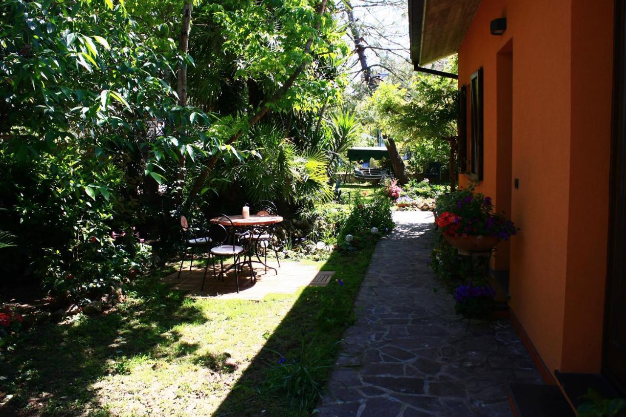 Bed and Breakfast Garden FuoriRotta San Giovanni Teatino Esterno foto