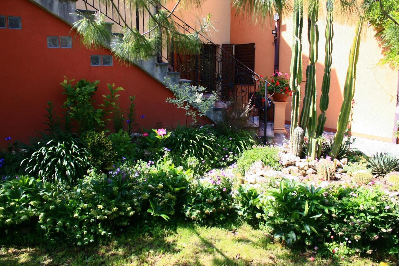 Bed and Breakfast Garden FuoriRotta San Giovanni Teatino Esterno foto